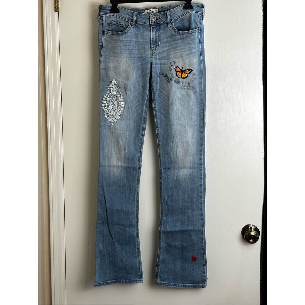 Hollister size 7L butterfly boot cut jeans distressed
